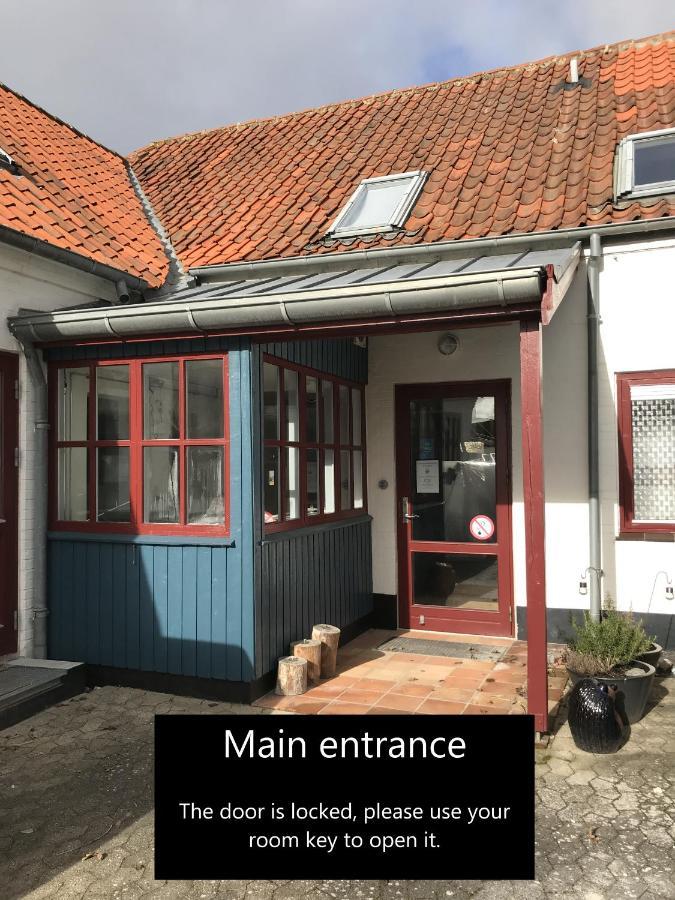 Ibsens Gaard Hotel Ebeltoft Luaran gambar