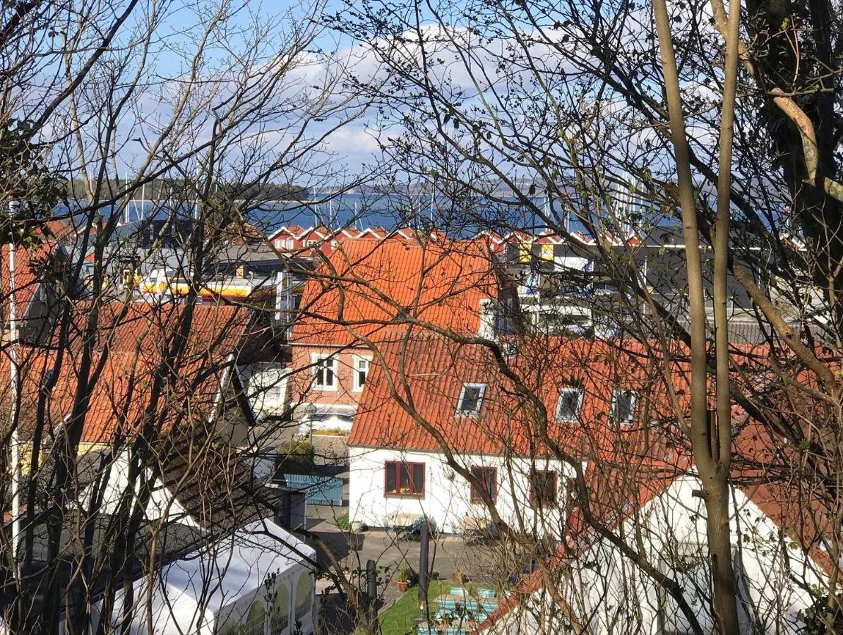 Ibsens Gaard Hotel Ebeltoft Luaran gambar